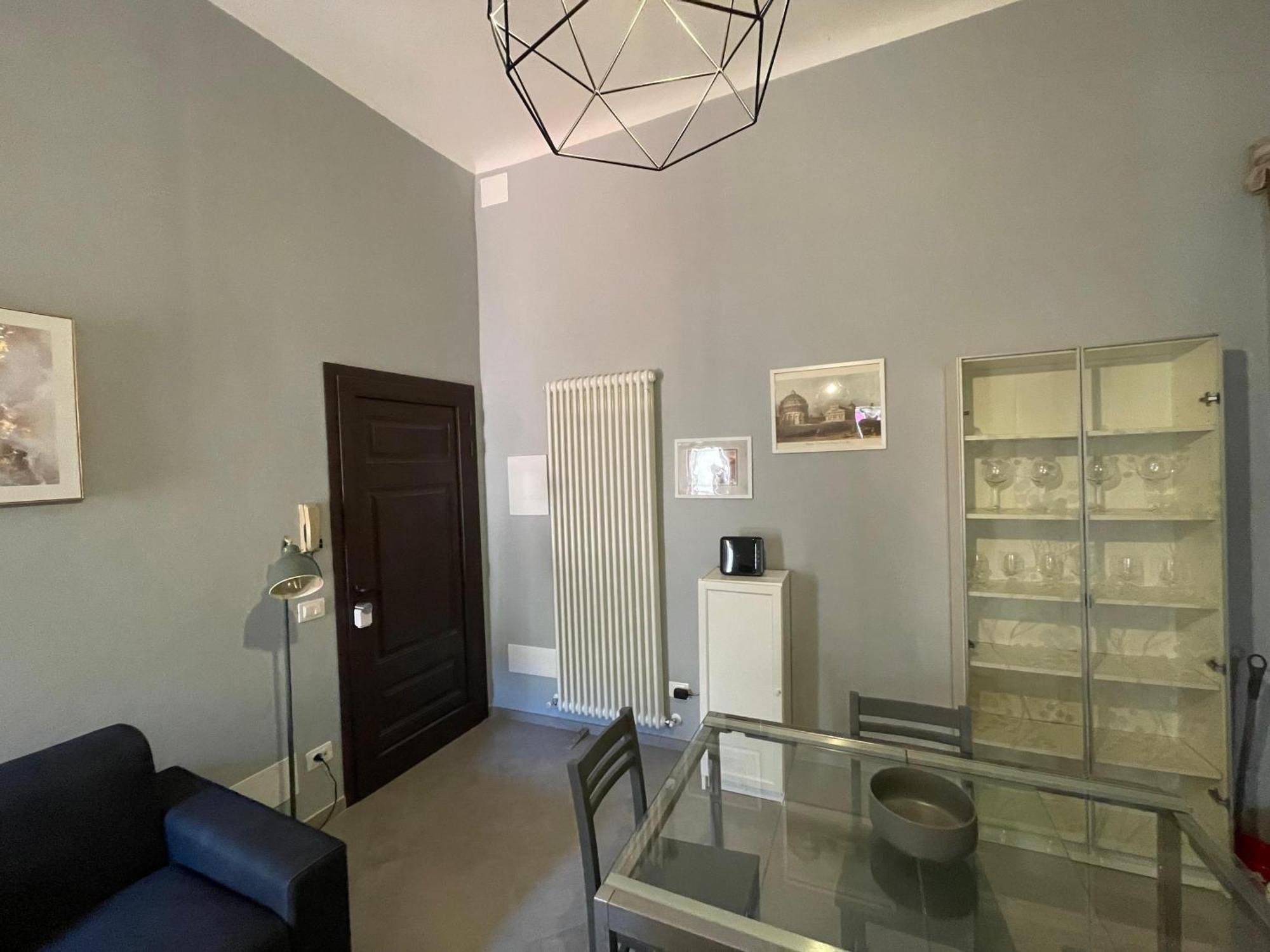 Appartamento Montanelli 26 *